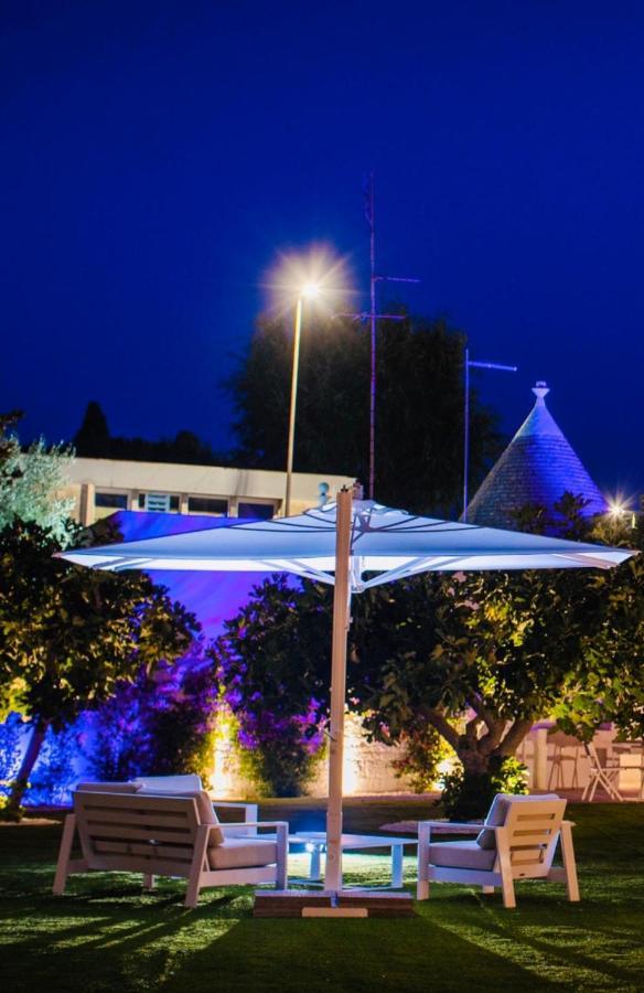 Гостевой дом Ml Vacanze In Puglia Trullo Maestro Альберобелло Экстерьер фото